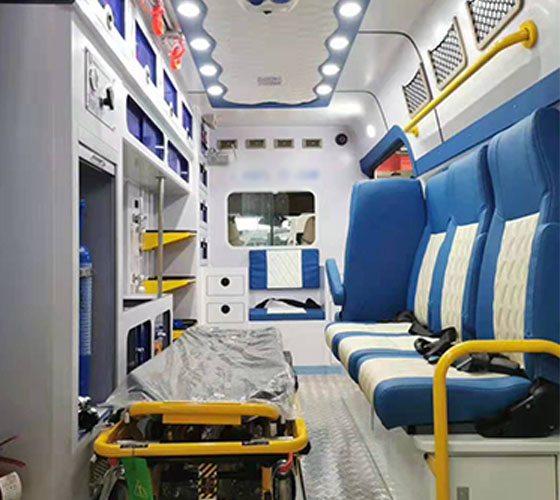 阿尔山市车辆内部展示